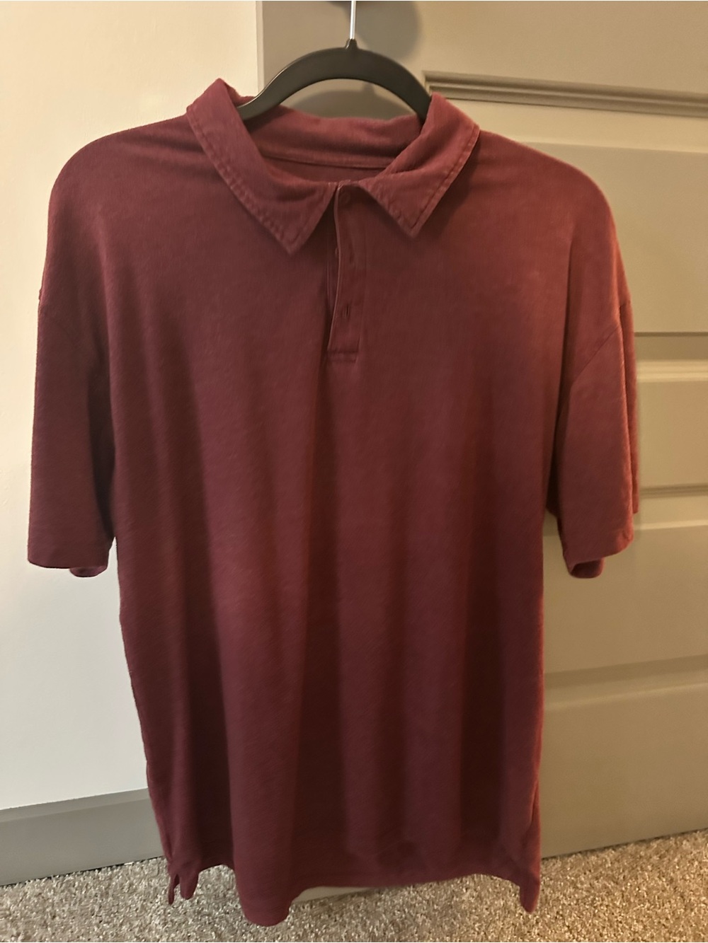 Men's Short-Sleeve Polo Shirt in Deep Wine
